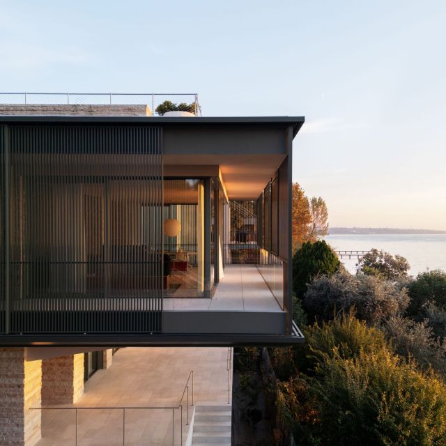 Villa EF